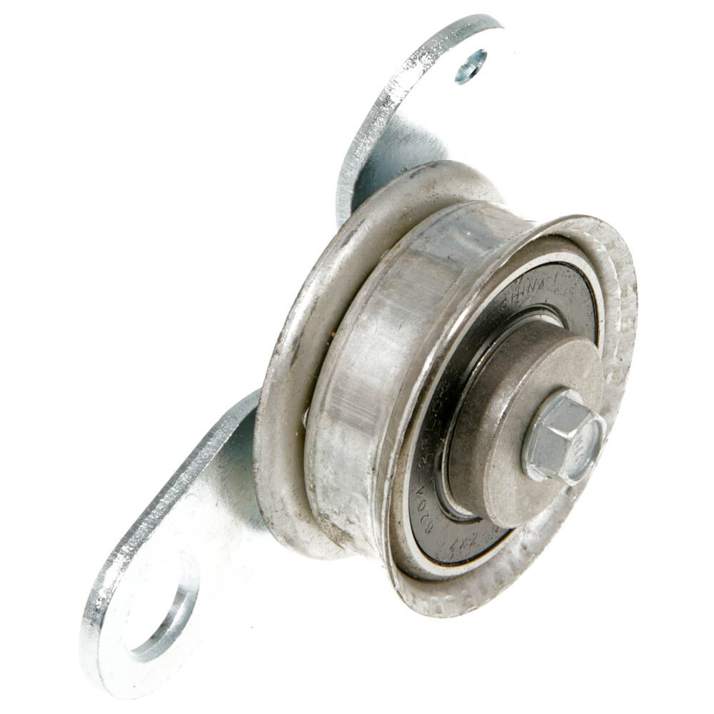 Idler assembly outlet