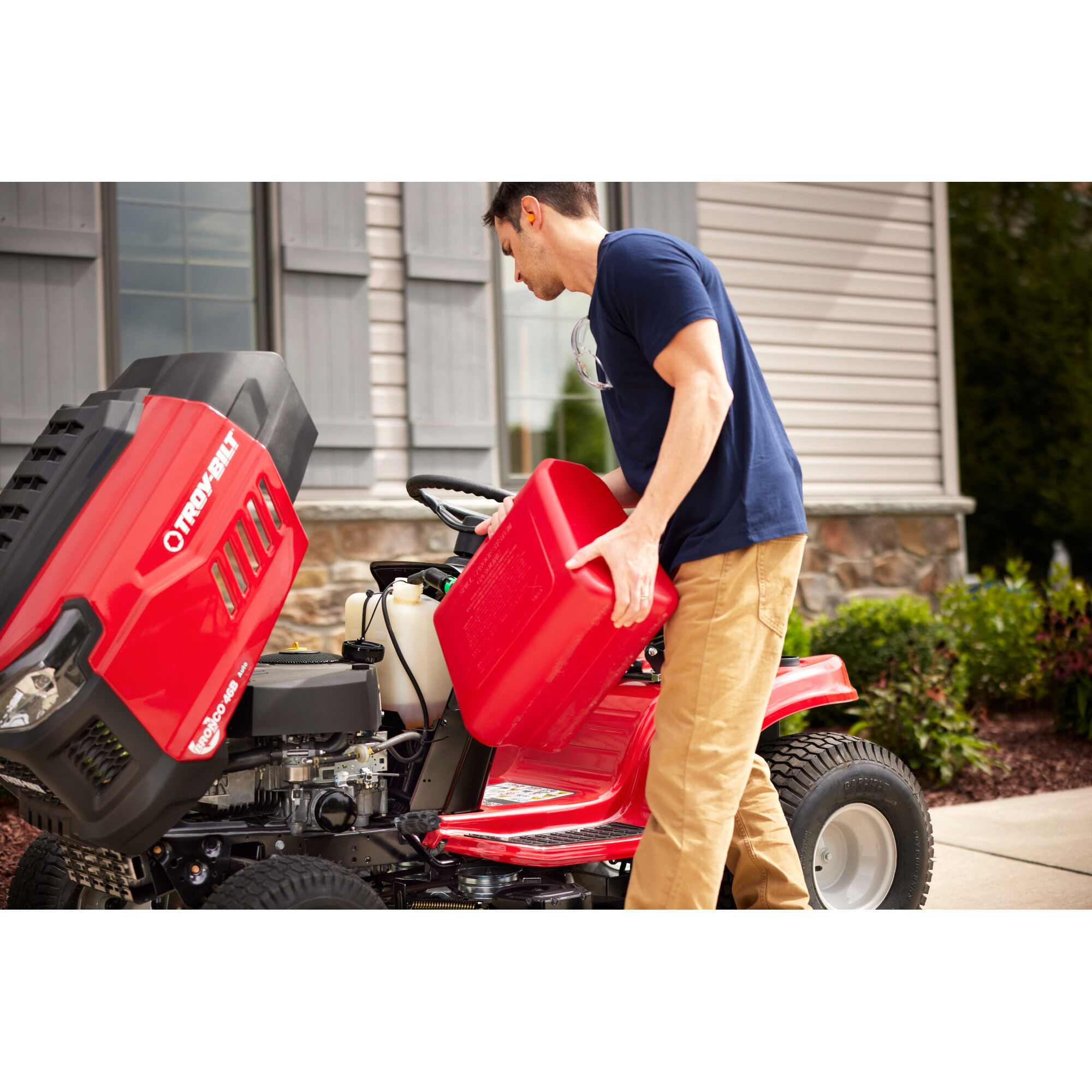 Troy Bilt Bronco 46 Riding Lawn Mower Troy Bilt US