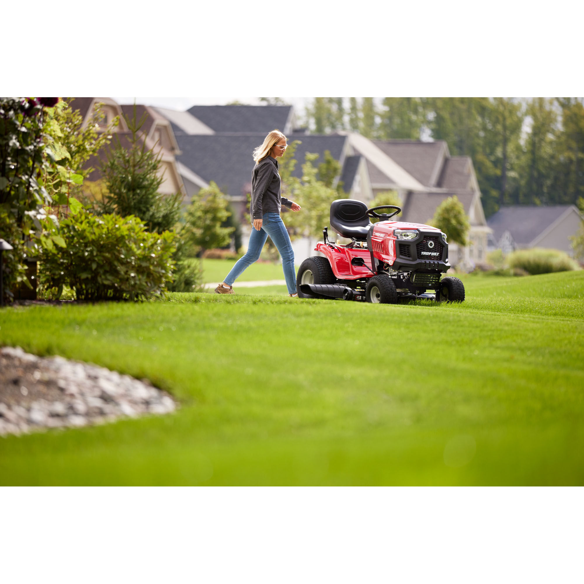 Troy bilt hotsell bronco weight