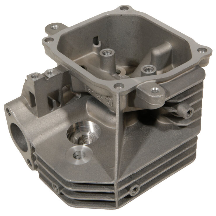 CYLINDER HEAD                 