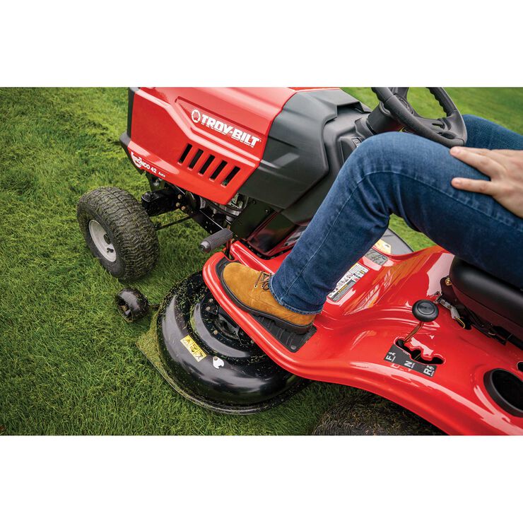 Troy-Bilt Bronco 42 Riding Lawn Mower | Troy-Bilt US