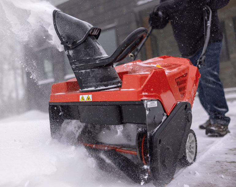 https://www.troybilt.com/on/demandware.static/-/Sites-troybilt-Library/default/dwb4692877/images/product-line-landing/product-line-card/PLLSnow_CCBanner-Stage1_Squall179E_Desktop_770x610.jpg